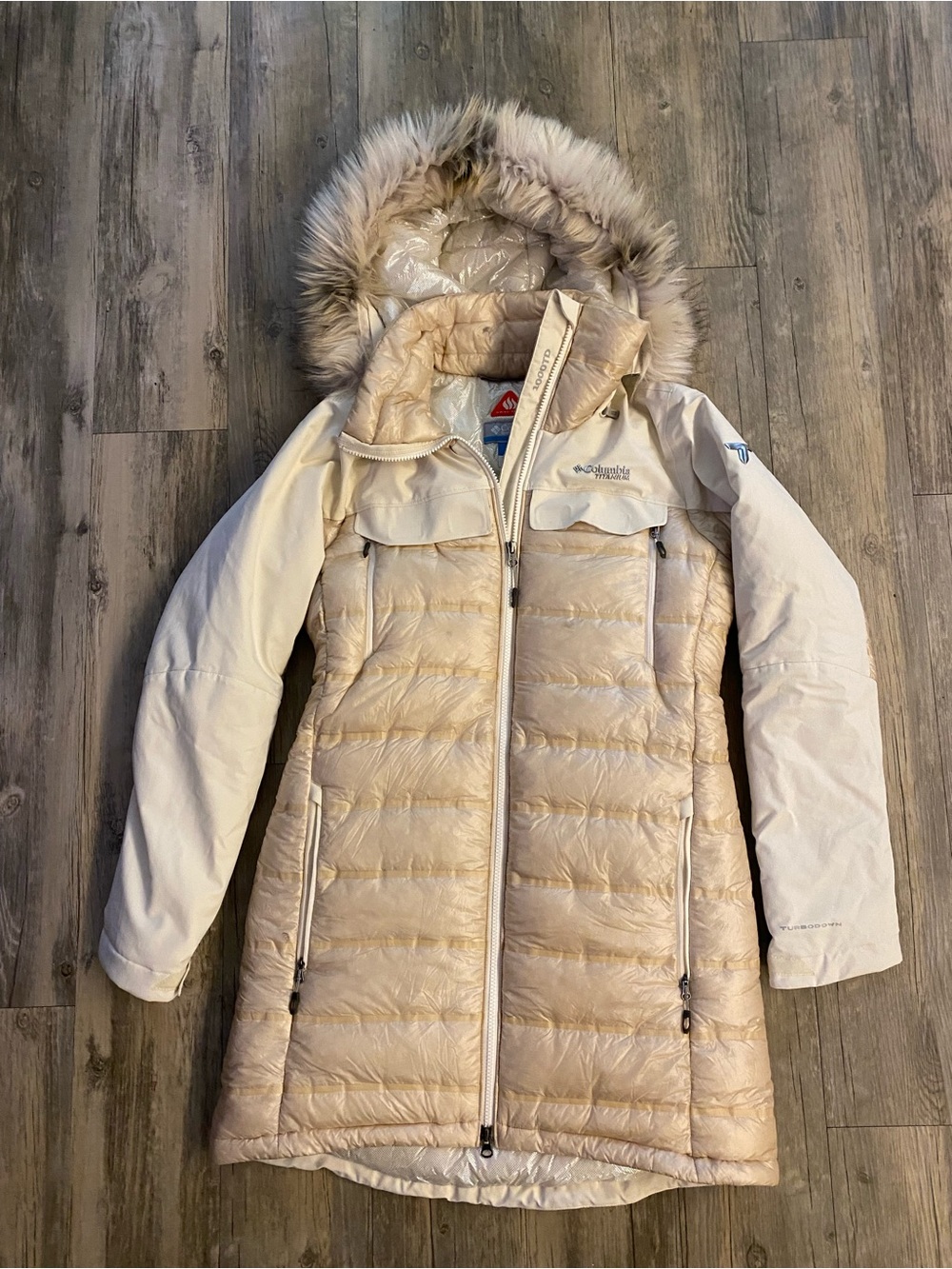 Columbia Women's Light Beige Hooded Puffer Coat with Faux Fur Trim